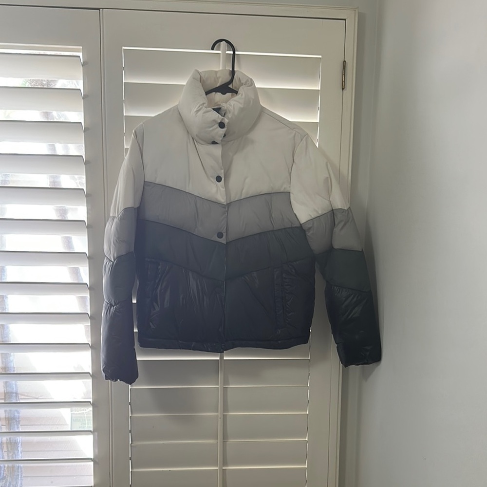 Wild Fable Tri-Tone Puffer Jacket
